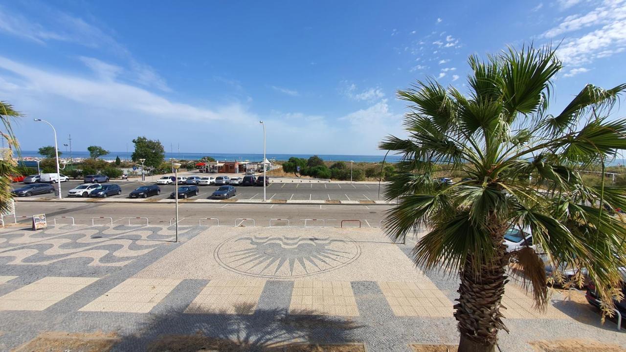 Monte Gordo T2 Frente Mar公寓 外观 照片