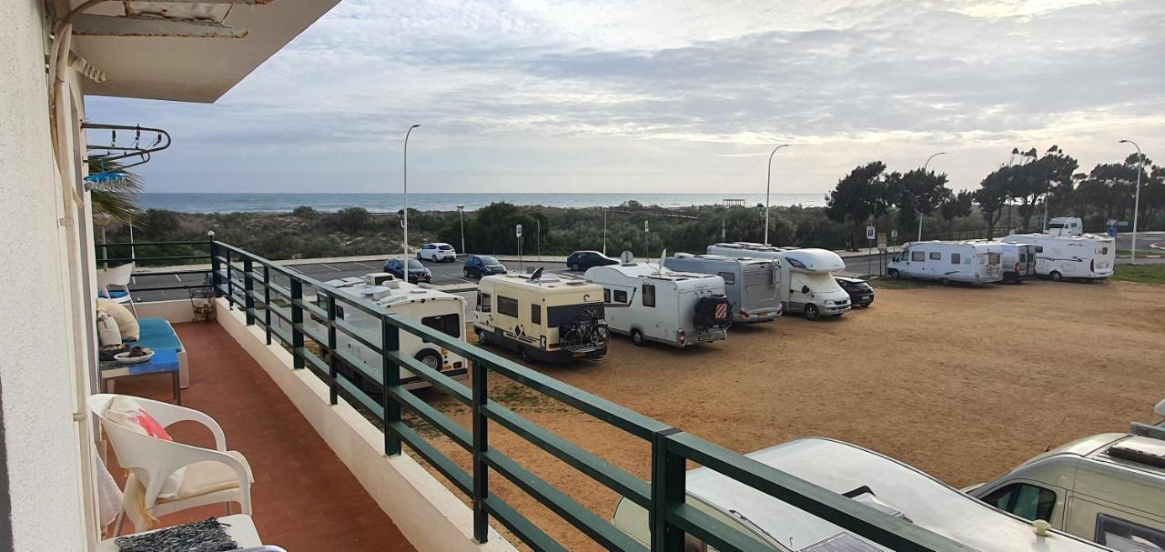 Monte Gordo T2 Frente Mar公寓 外观 照片