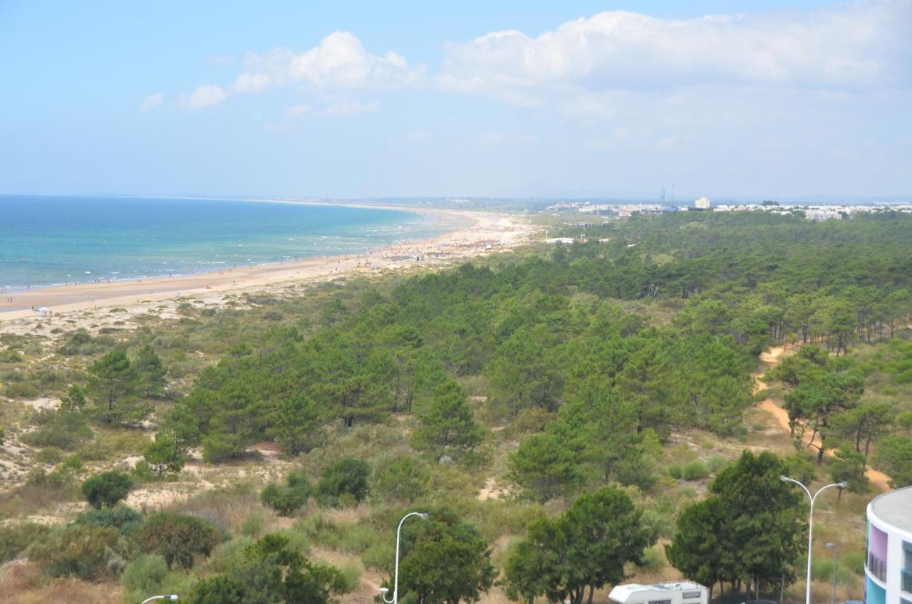Monte Gordo T2 Frente Mar公寓 外观 照片