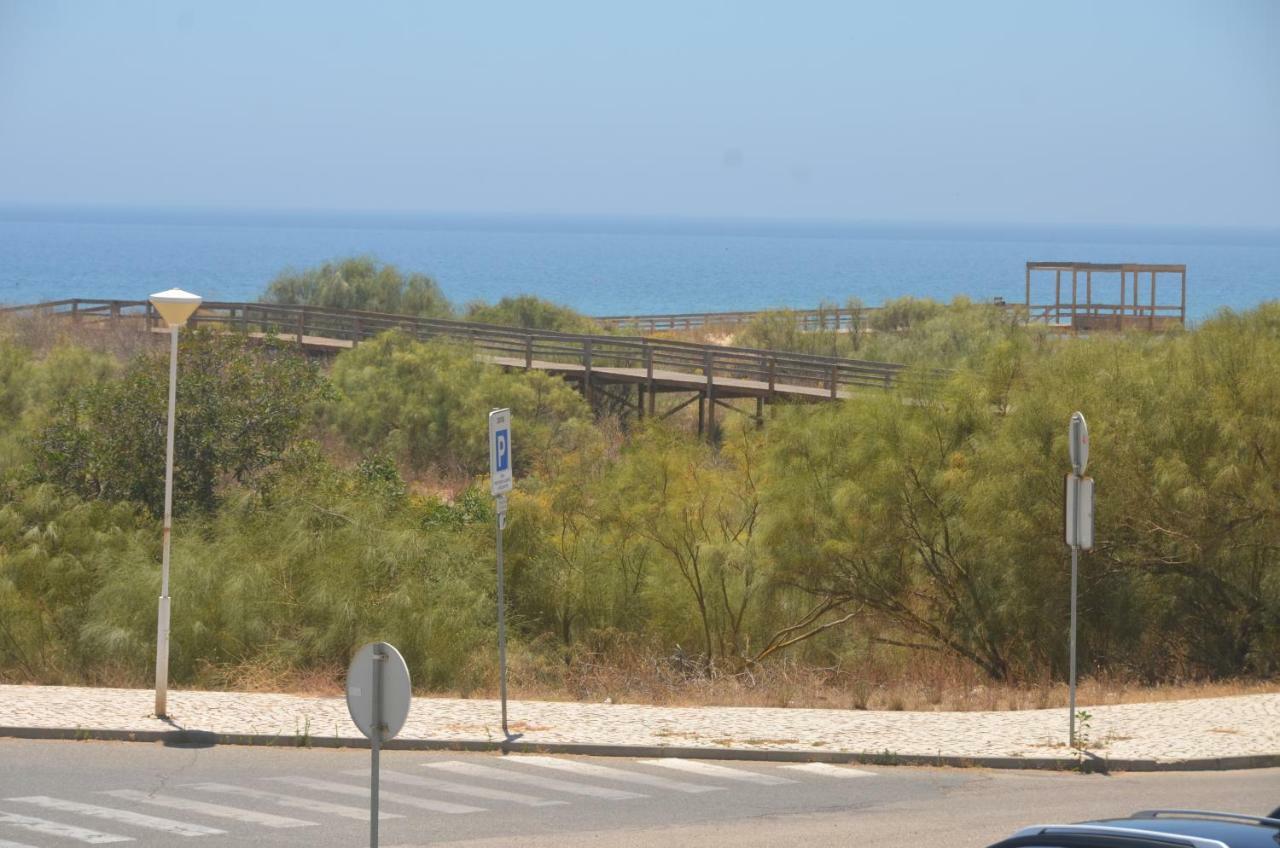 Monte Gordo T2 Frente Mar公寓 外观 照片